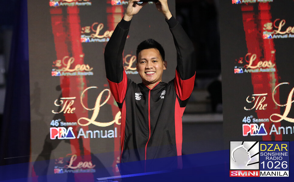 Iniuwi ni Scottie Thompson ng Barangay Ginebra ang Most Valuable Player award sa Philippine Basketball Association matapos ang pitong taon nito sa liga.