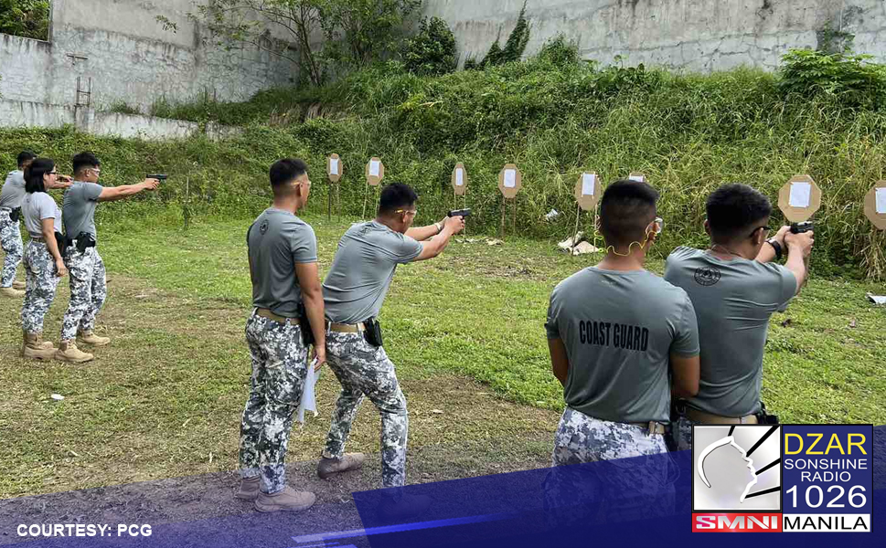 Sumailalim sa VIP Protection Course ang mga tauhan ng Philippine Coast Guard District Southern Tagalog sa Barangay Sta. Clara, Batangas City.